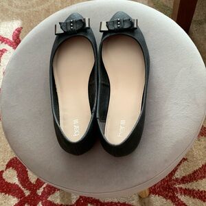 Bar III Black fluxed flats w/silver buckle and design on top size 9.5 worn twice